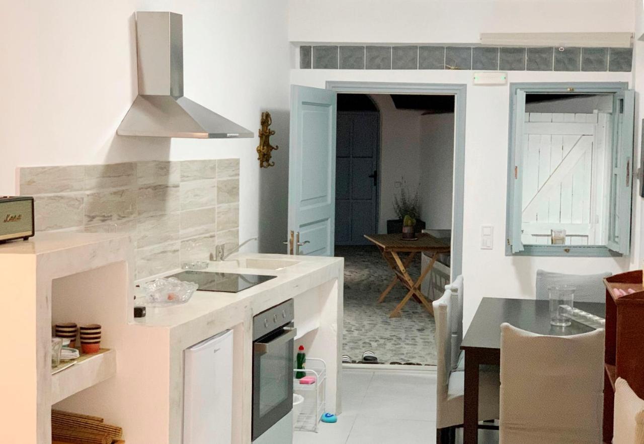 Poli Cave House Santorini Villa Fira  Eksteriør billede