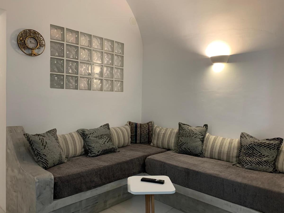 Poli Cave House Santorini Villa Fira  Eksteriør billede