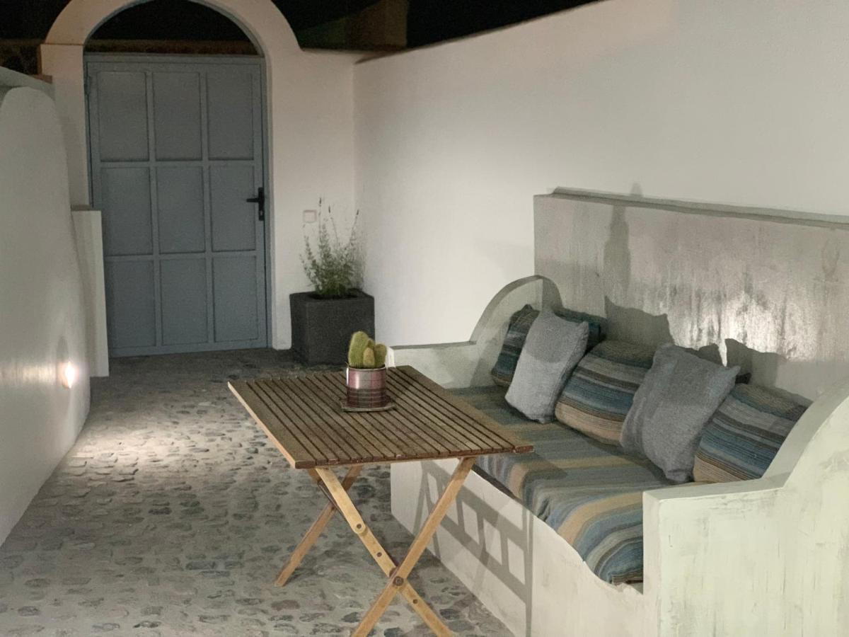 Poli Cave House Santorini Villa Fira  Eksteriør billede