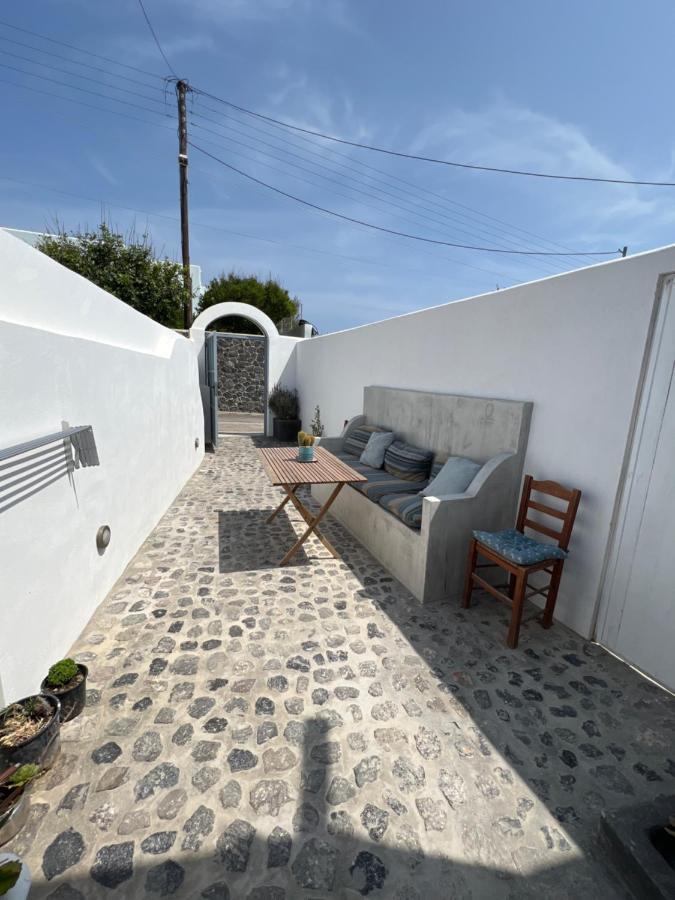 Poli Cave House Santorini Villa Fira  Eksteriør billede